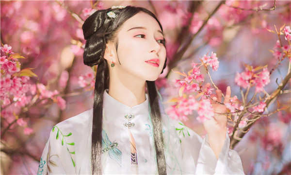 龙安供卵试管婴儿：助您实现家庭梦想的科学方案